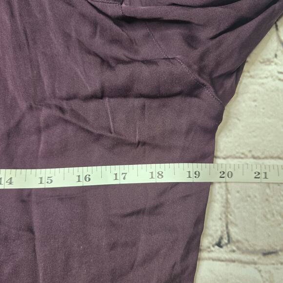 Vince Plum Purple Silk Long Sleeve V-Neck Lightweight Blouse Size Medium - Picture 8 of 12